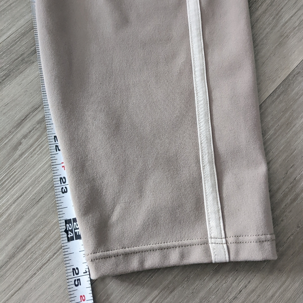 Vuori Piper Breathe Interlocking Leggings Graphite Size M - Picture 8 of 11